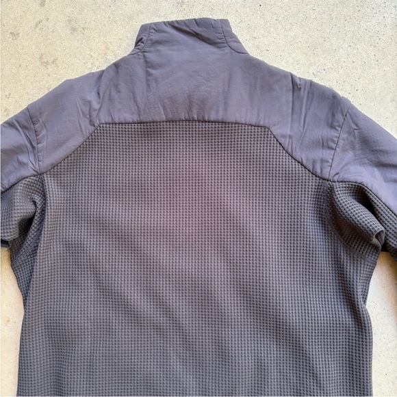 Patagonia Nano Air Hybrid Jacket in Gray with Teal Accents Size XL - Picture 4 of 7